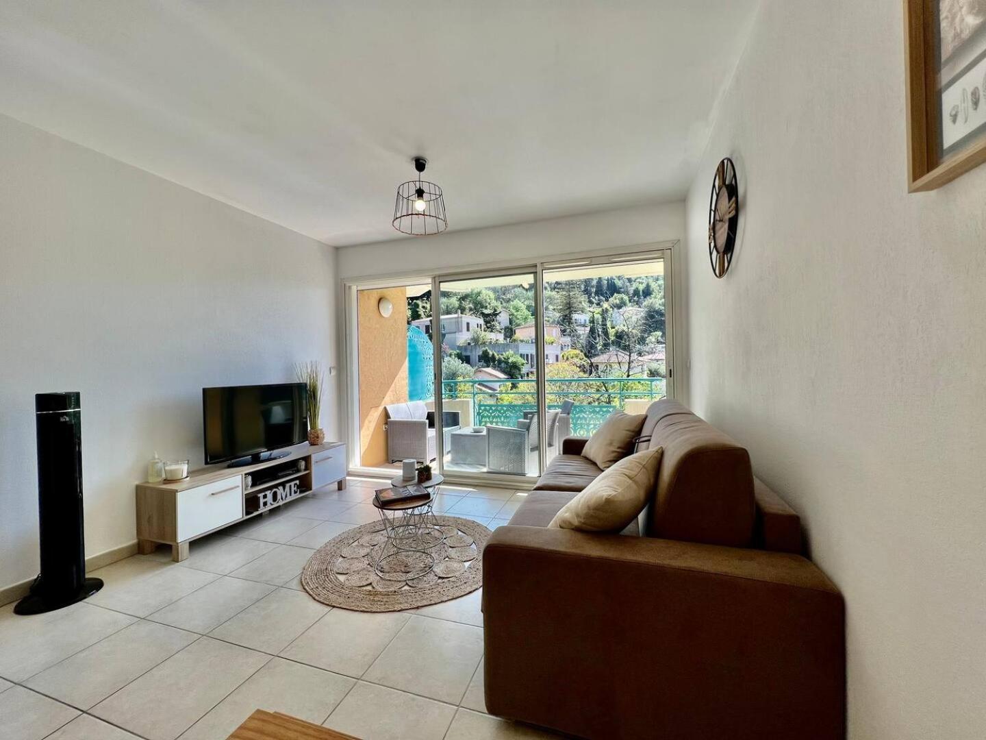 Quiet Studio Swimming Pool Roquebrune Ngoại thất bức ảnh
